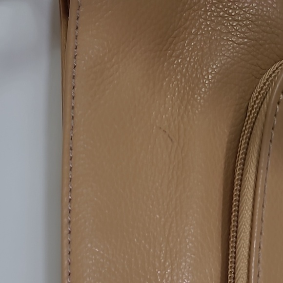 TIGNANELLO Tan Genuine Leather Shoulder Bag Elevated Basic Purse Elevated Basic - Picture 4 of 11